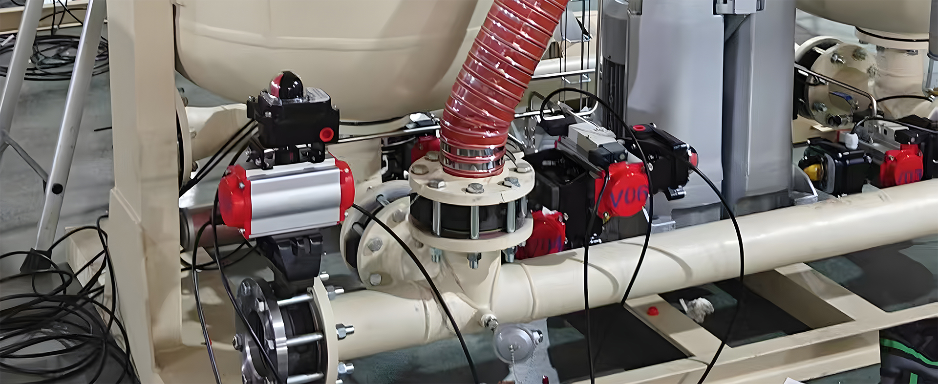 Air separation equipment construction project